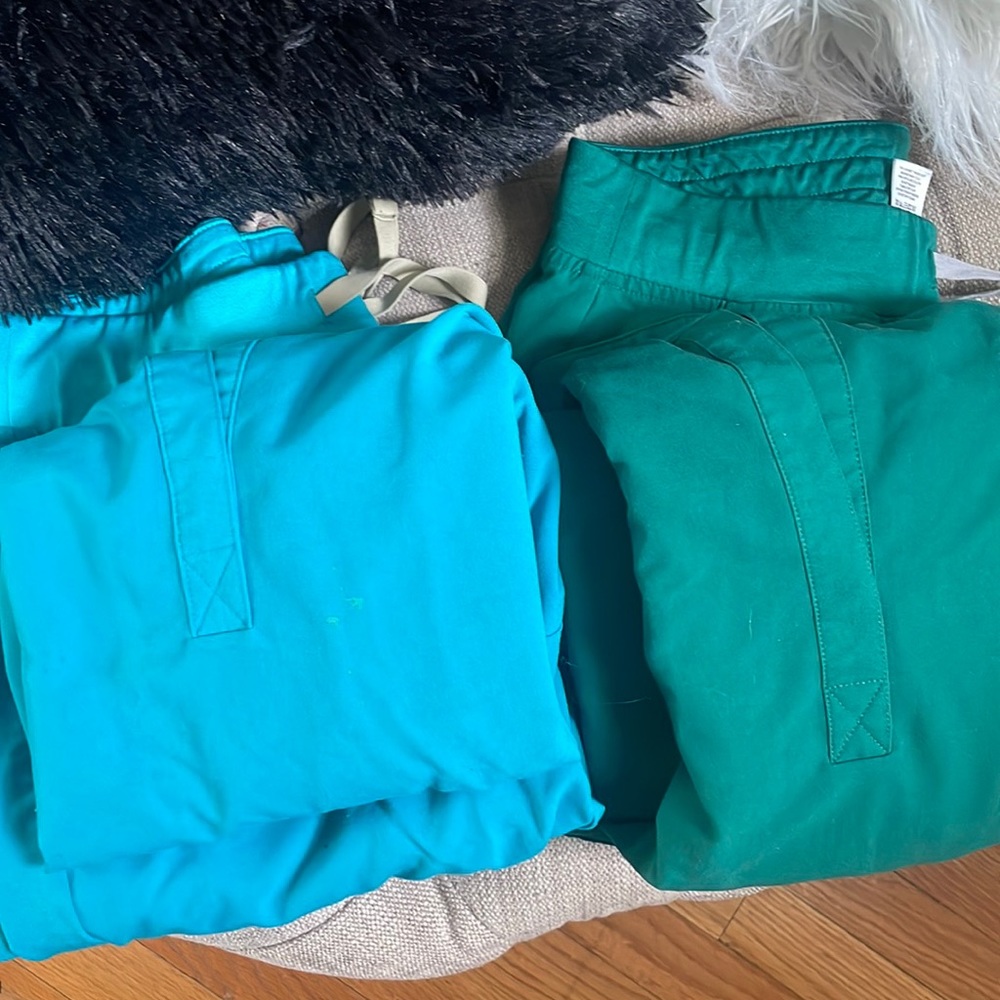 Figs teal & hunter green